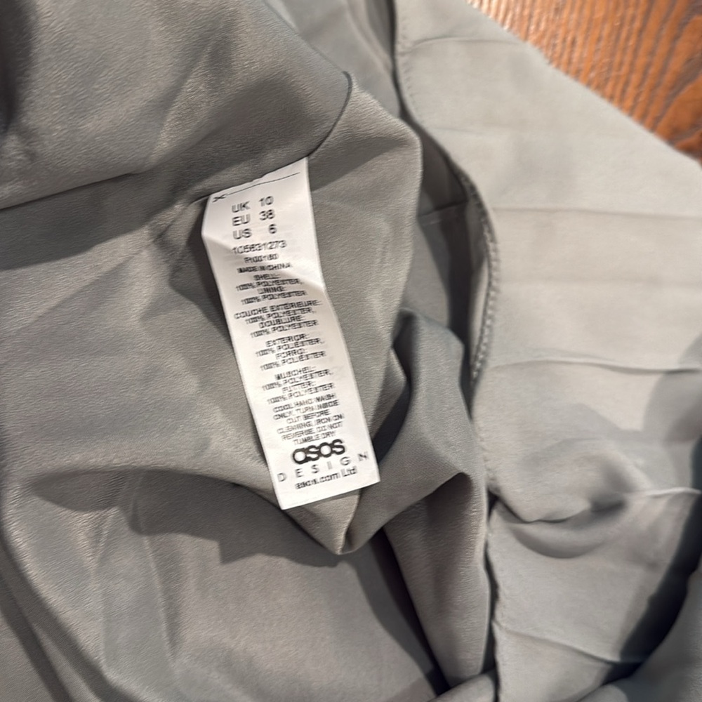 ASOS formal dress - Picture 6 of 6